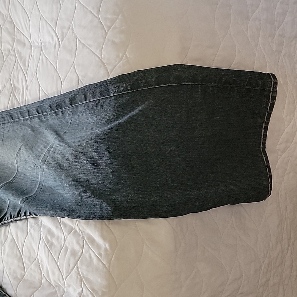 Monarchy Jeans - Picture 2 of 16